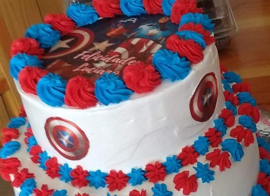 Torta Capitan America